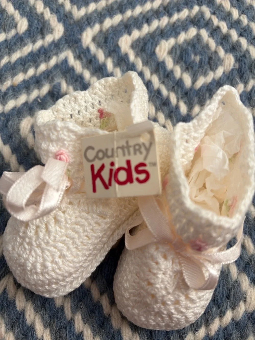 NWT Country Kids White Crochet Baby Booties with Pink Rose Accents